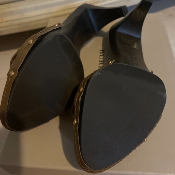 Burberry - Picture 5 of 5